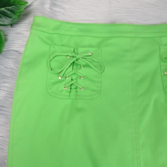 ESCADA Neon Green Straight Pencil Skirt Lac-Up Pockets Women’s Size 40 US M - Picture 6 of 14